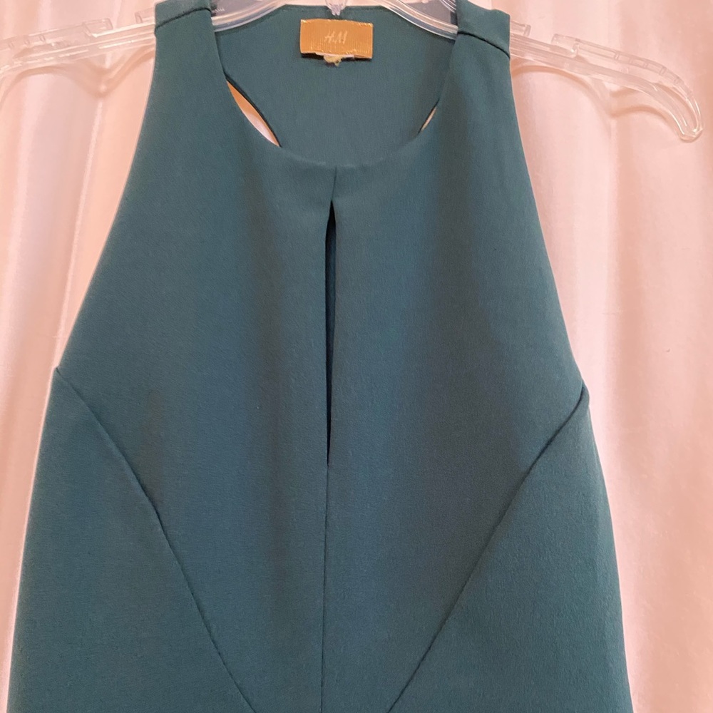 Forest green body con dress with T back!!!